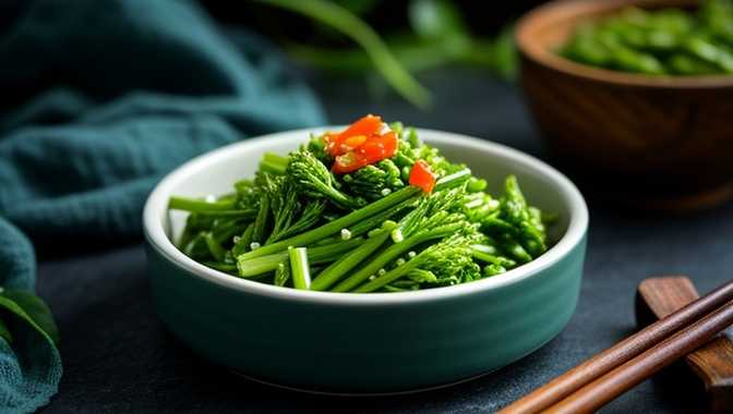 凉拌刺嫩芽