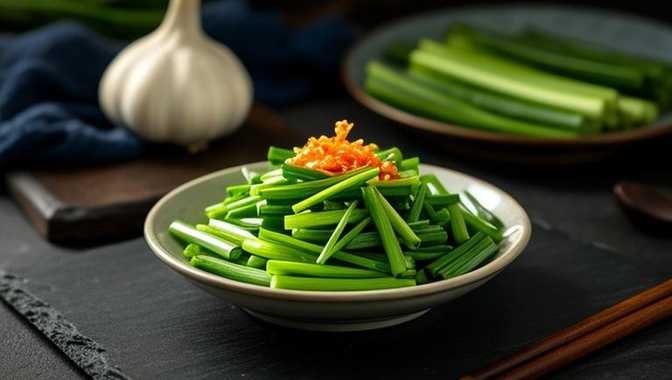 凉拌蒜苗